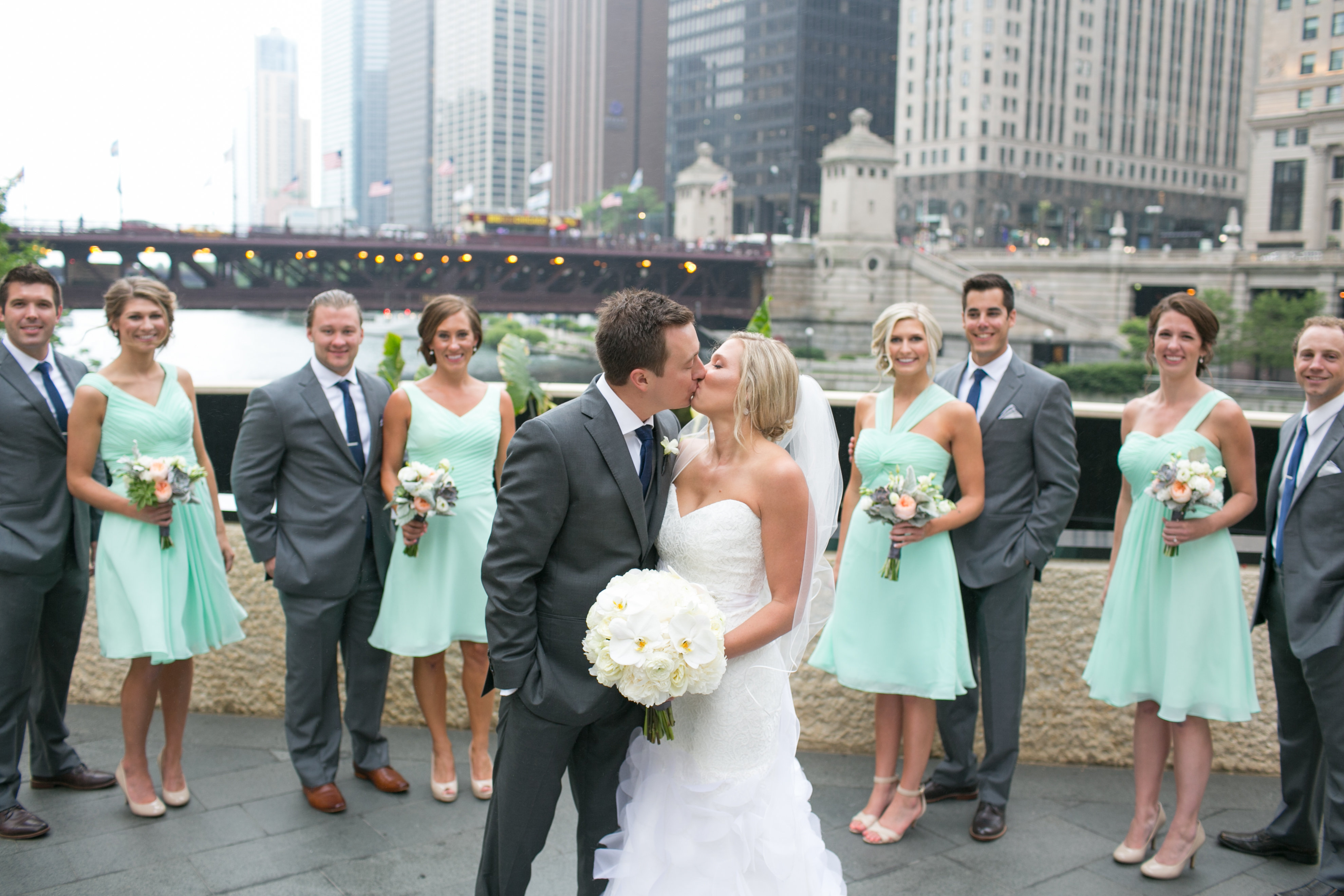 wedding party, mint bridesmaids, bridal party, chicago wedding